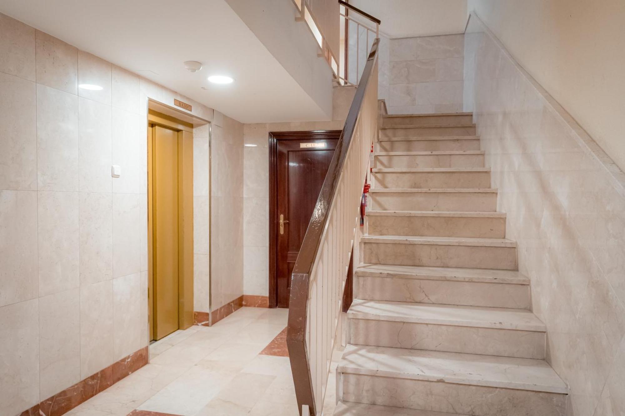 Ibericabeds Figares Apartment Granada Luaran gambar